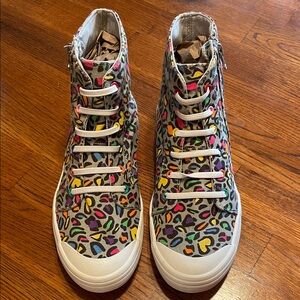 Rocket Dog kids high top sneakers - size 5